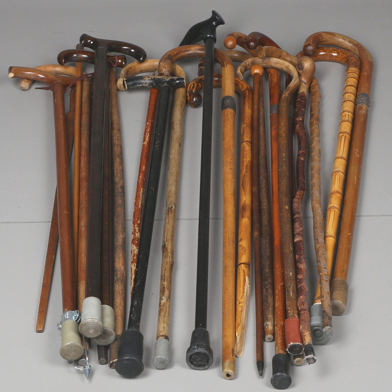 DIVERSE KÄPPAR, ca 34 st, 18/1900-tal.