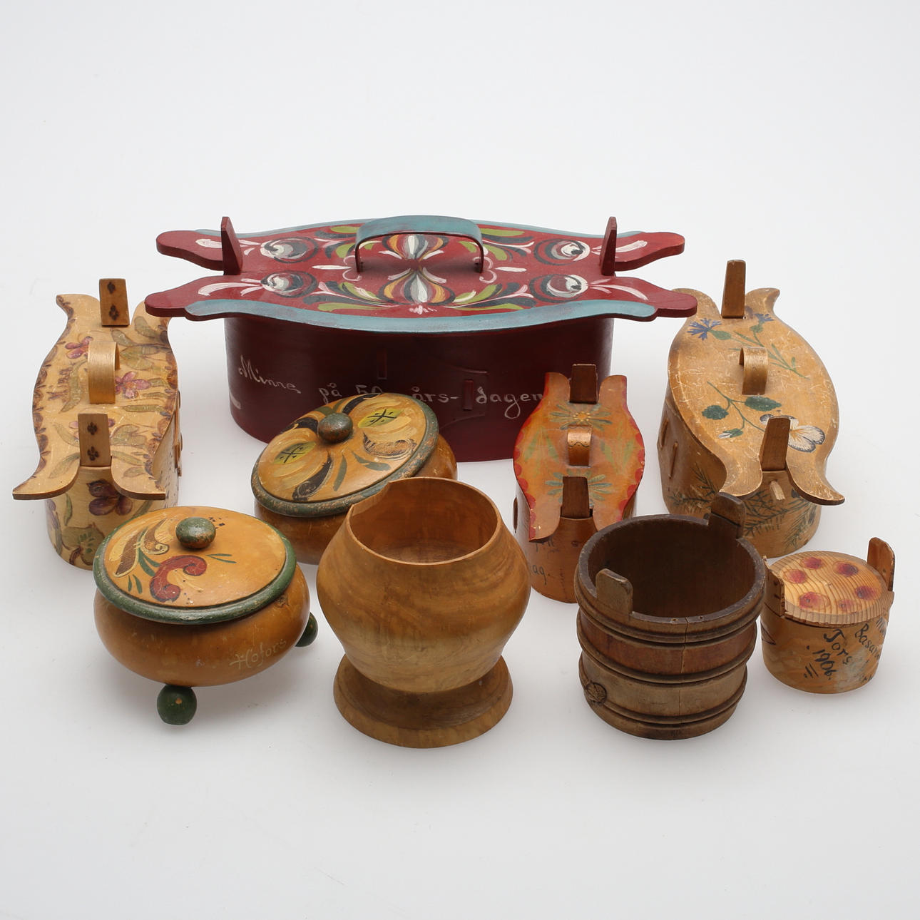 DIVERSE ALLMOGE, ben, rotting, masur, rot samt trä, 17-1900-tal.