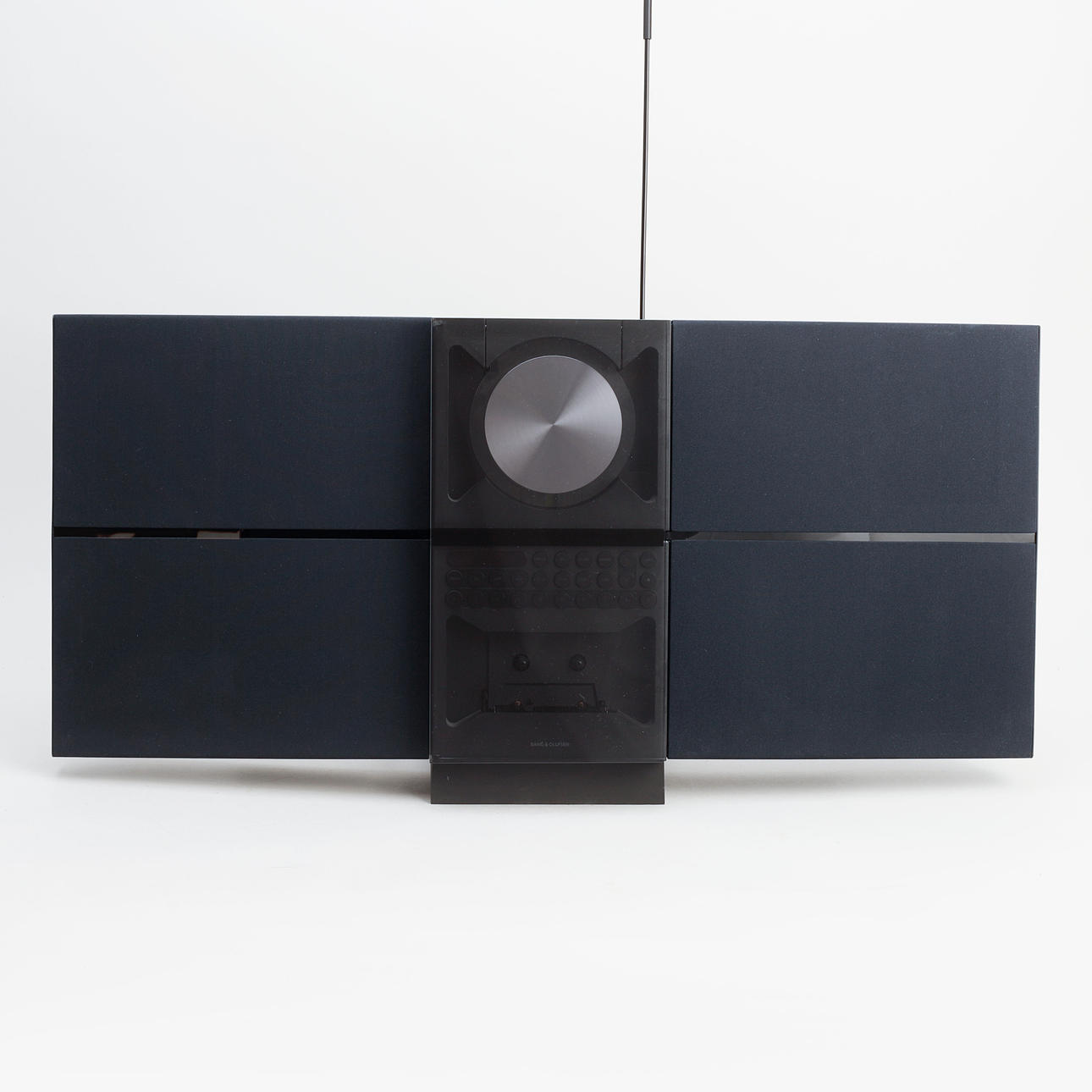 BANG & OLUFSEN. Beosound century, model 2651. Miscellaneous