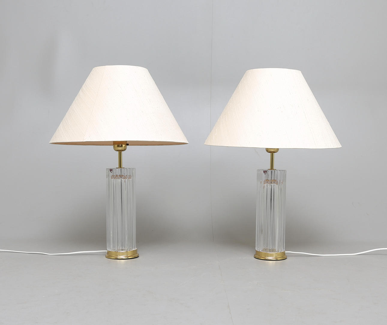 OLLE ALBERIUS. Bordslampor, 1 par, glas, Orrefors.