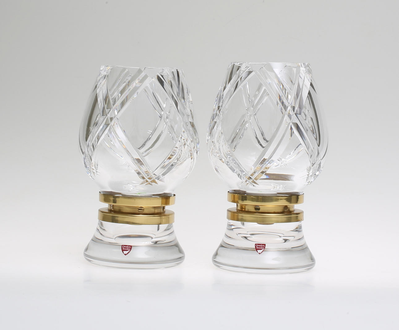 OLLE ALBERIUS. Ljuslyktor, 1 par, glas, Orrefors, signerade.