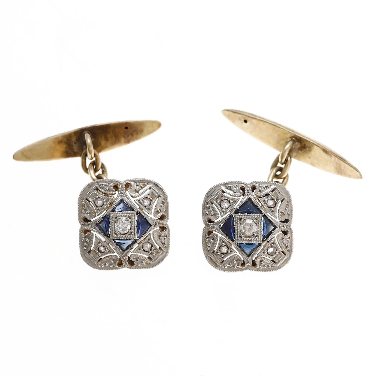 Art Deco diamonds and sapphires cufflinks, circa 1925.