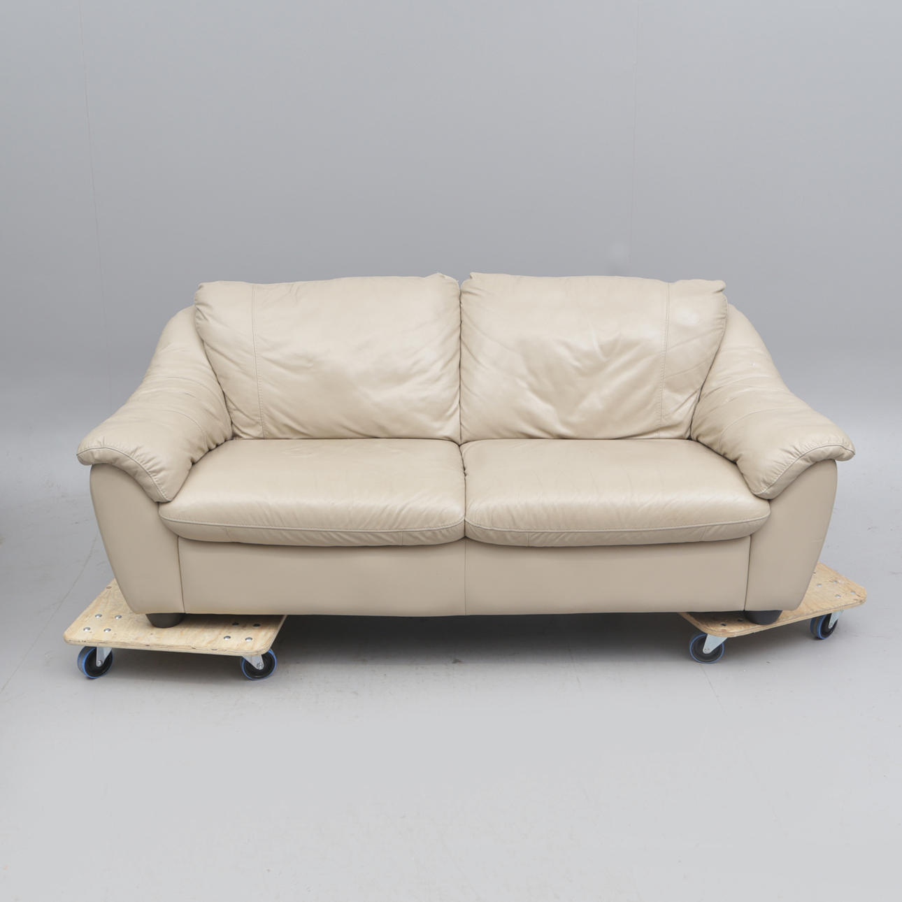 SOFÁ, cuero, moderno, IKEA, años 90.