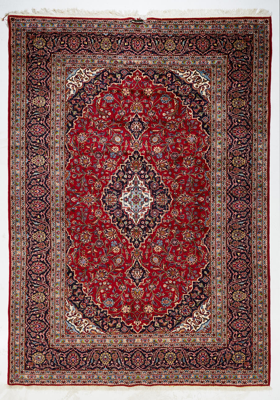 ORIEN MATTA, Keshan, signed, approx. 342 x 245 cm.