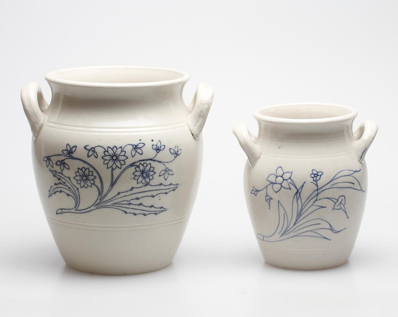 KRUKOR, 2 st, stenmassa, Gustafsberg och Rörstrand.