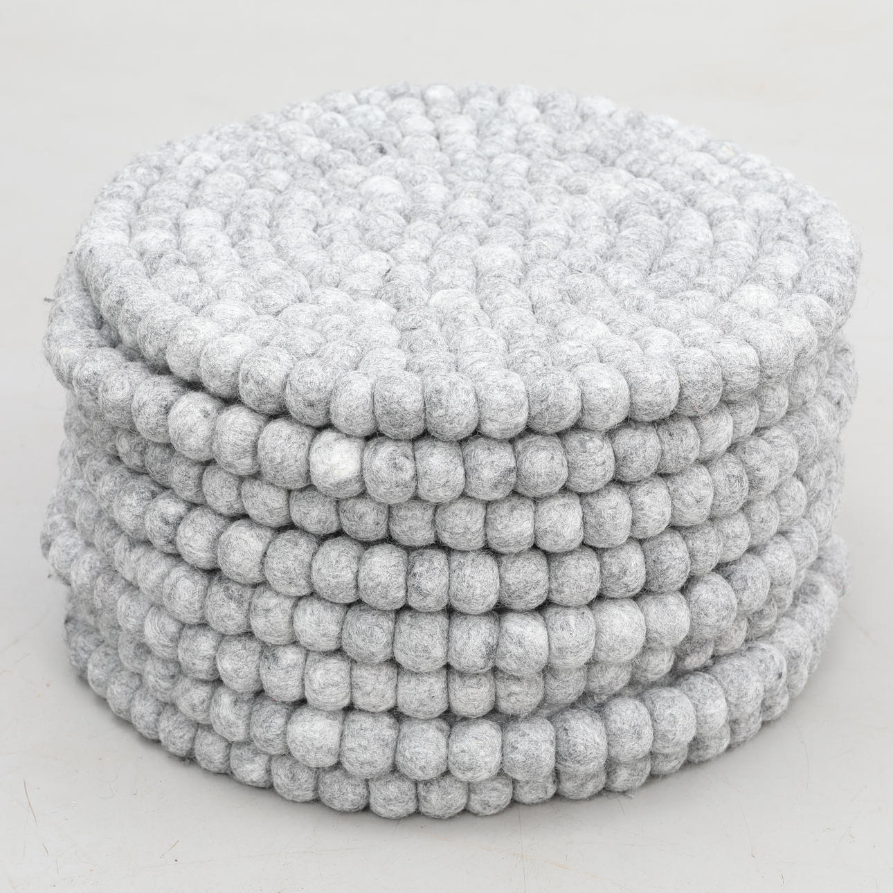 STOLSDYNOR, 8 st, Ull, samtida.