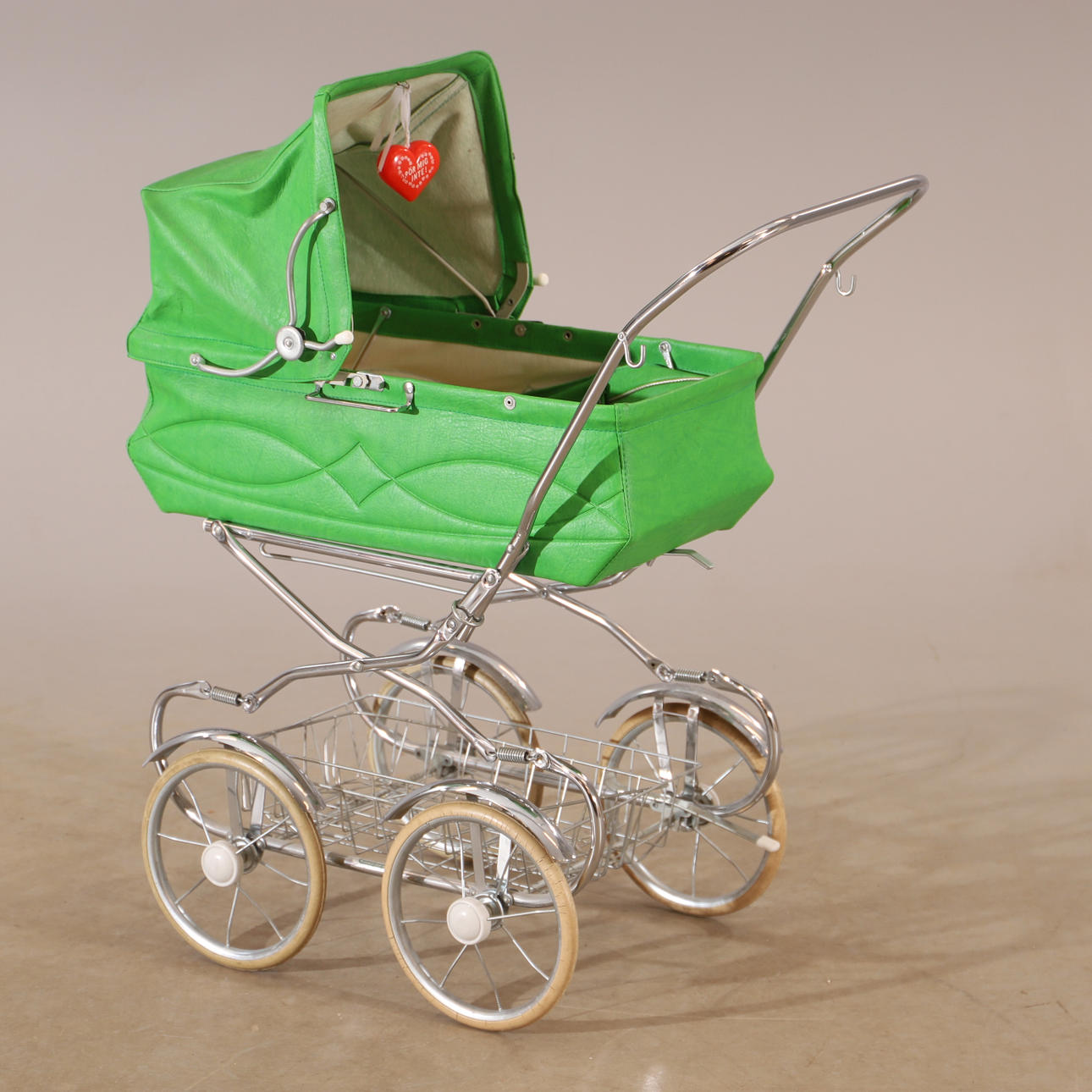 DUKKEVOGN, Emmaljunga, 1970'erne.