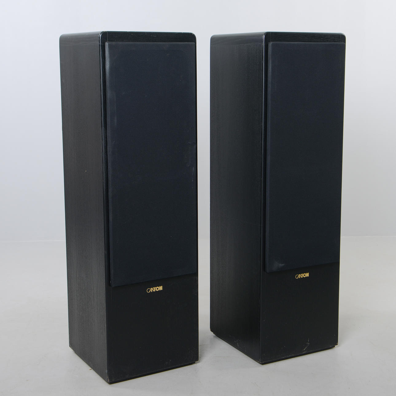 BODENLAUTSPRECHER, ein Paar, Canton, Modell CT120.