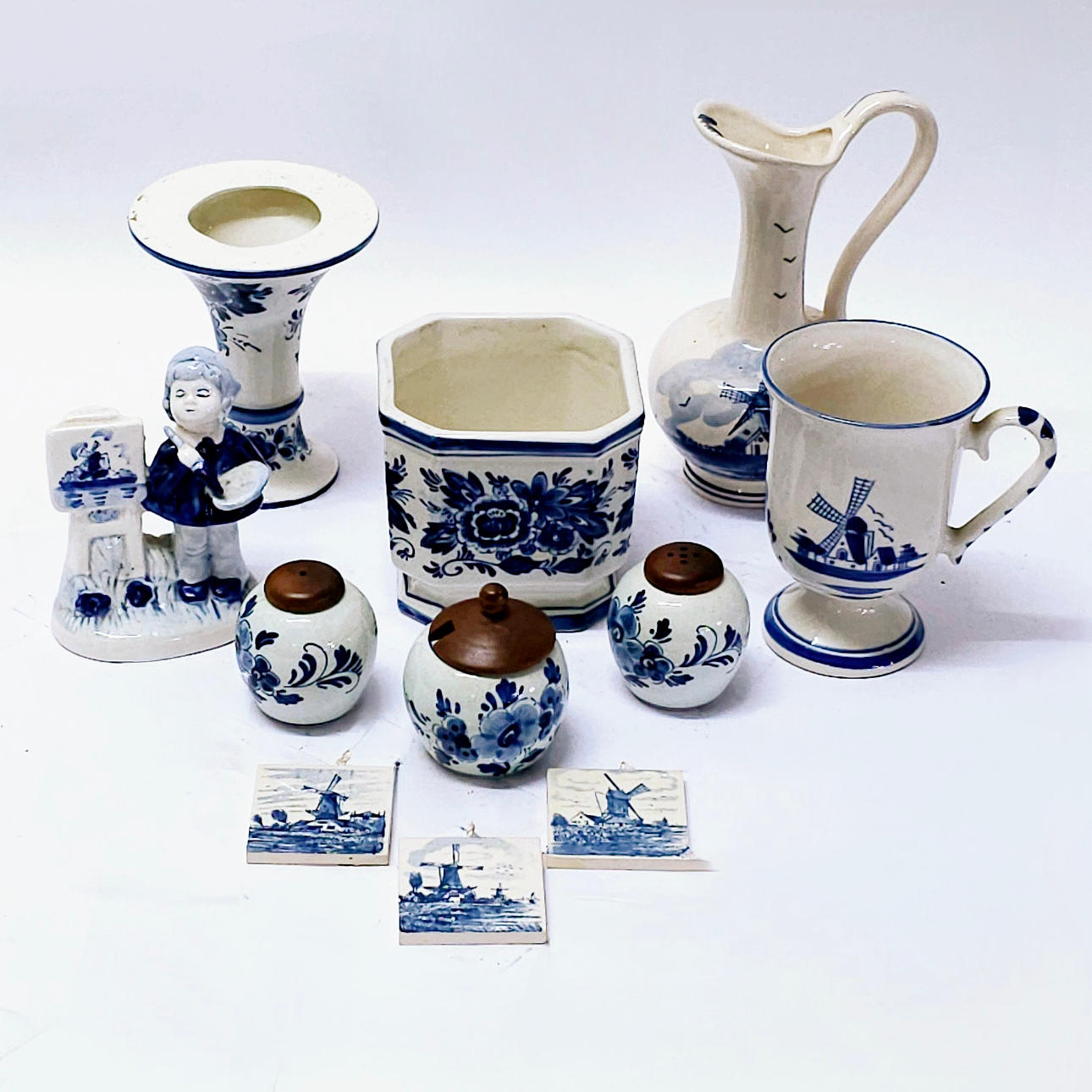 COLECCIÓN DE CERÁMICA DE DELFT.