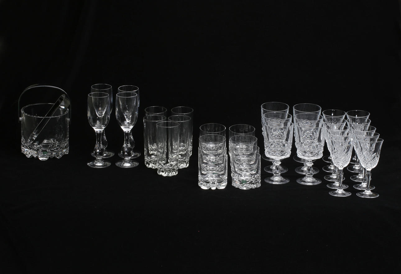 PARTI GLASSERVIS, 34 delar, Orrefors, 1900-tal.