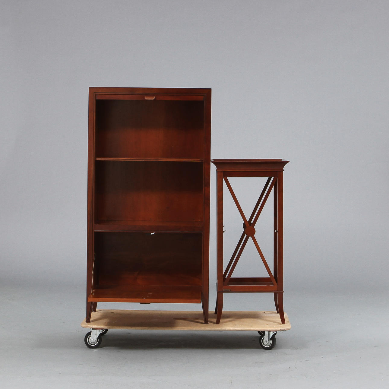 JALUSISKÅP och BLOMBORD, "Grange".