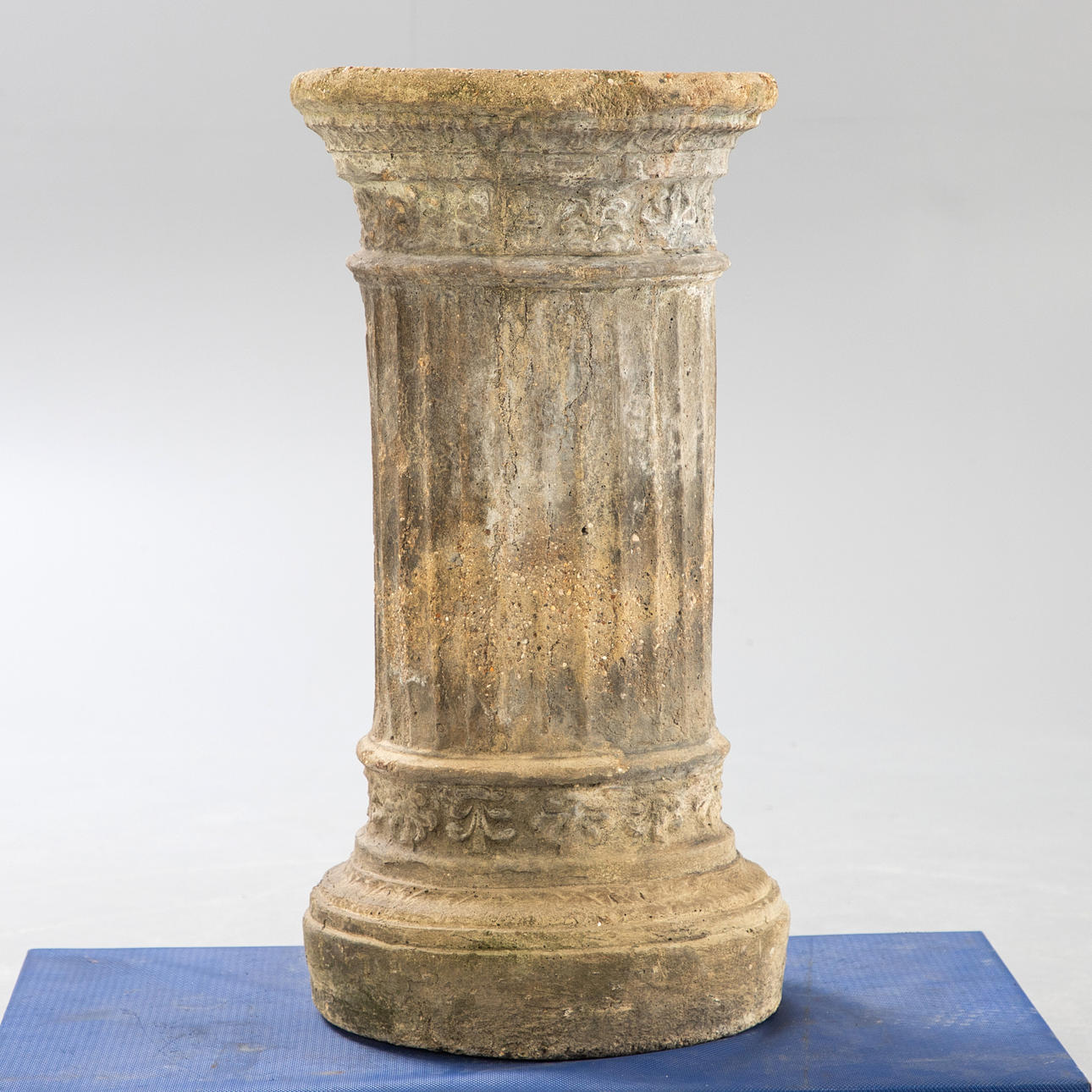 kivipylväs, 1900-luku.