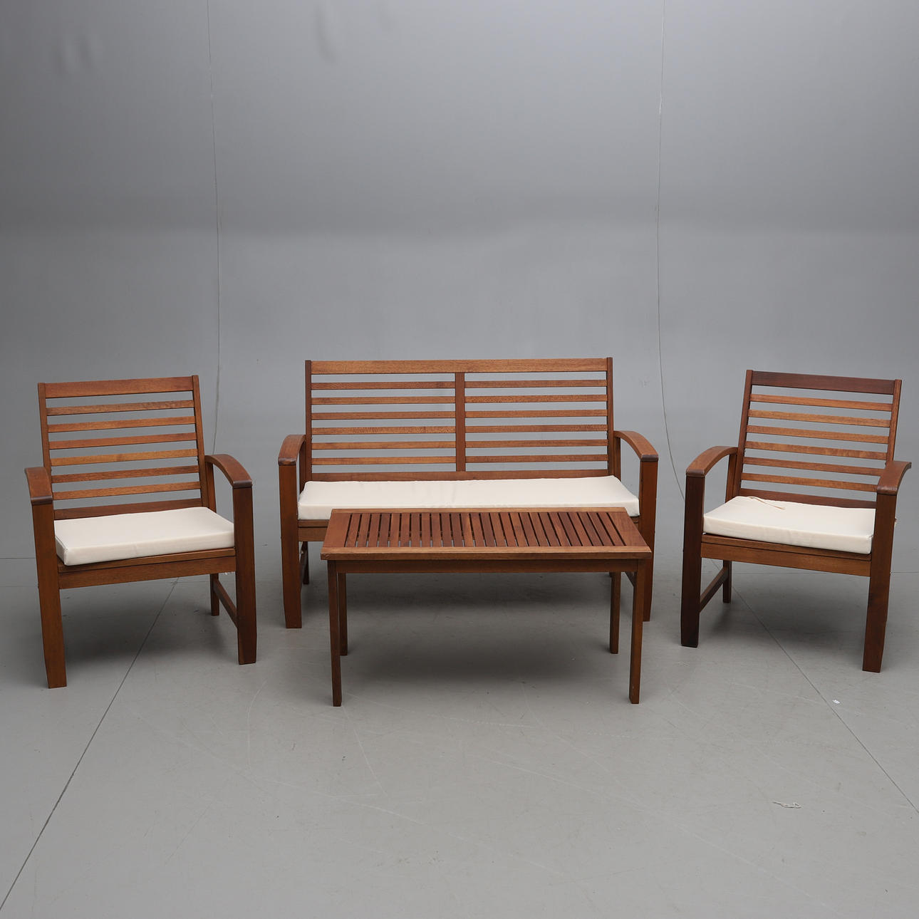 SEATING GROUP, 4 parts, teak, Sunfun, contemporary.
