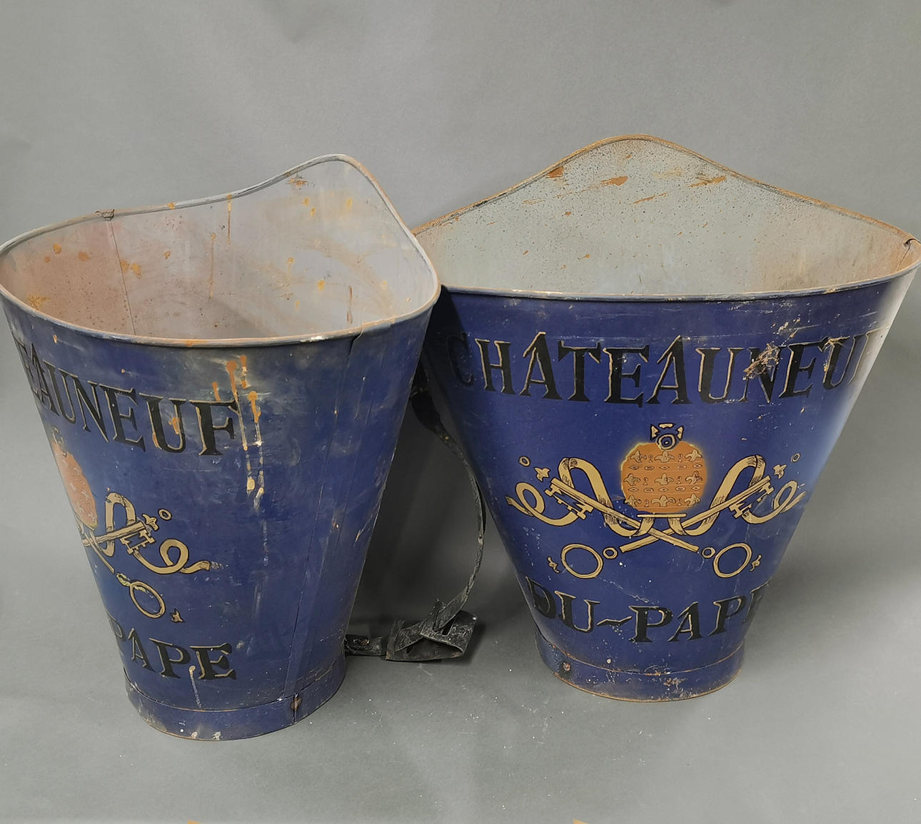 FRANZÖSISCHE WERBUNG TRAUBENHÜLLER.