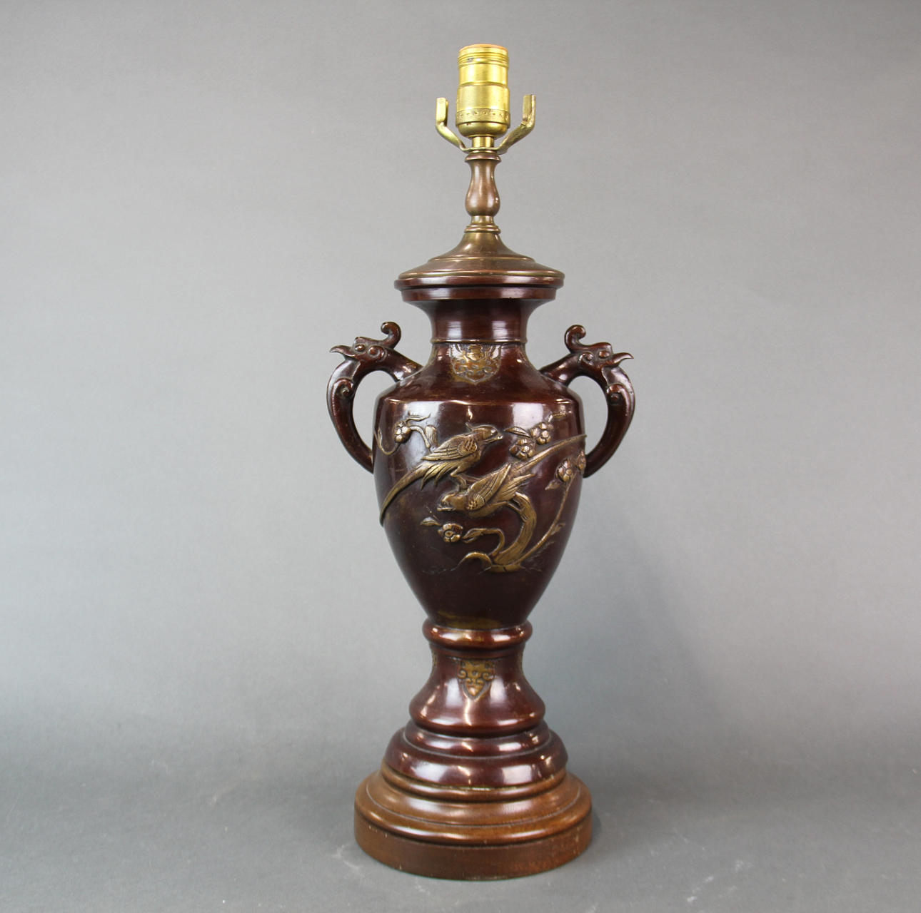 LÁMPARA DE MESA JAPONESA S.XIX.