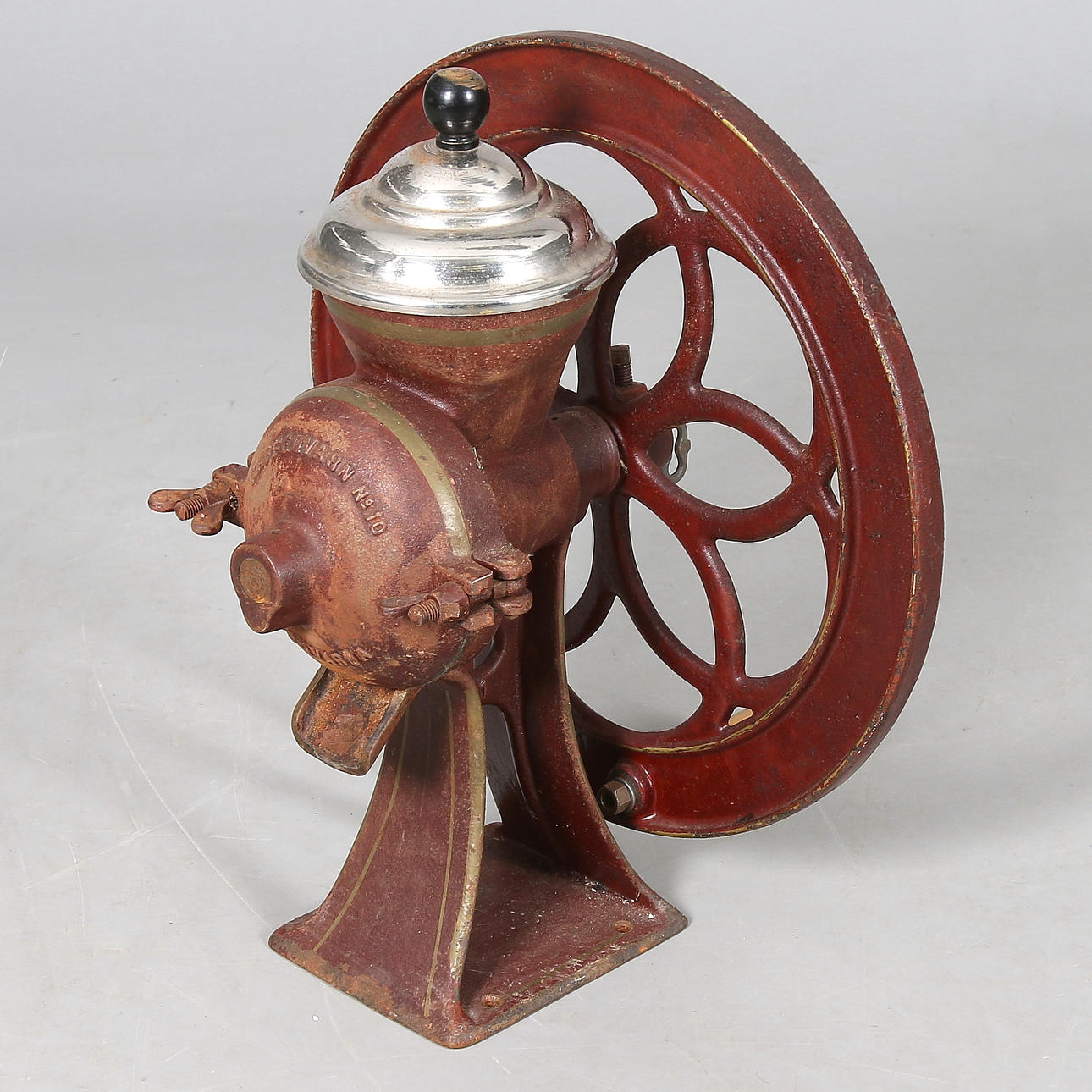 KAFFEKVARN, järn, Husqvarna No 10, 1900 talets början.