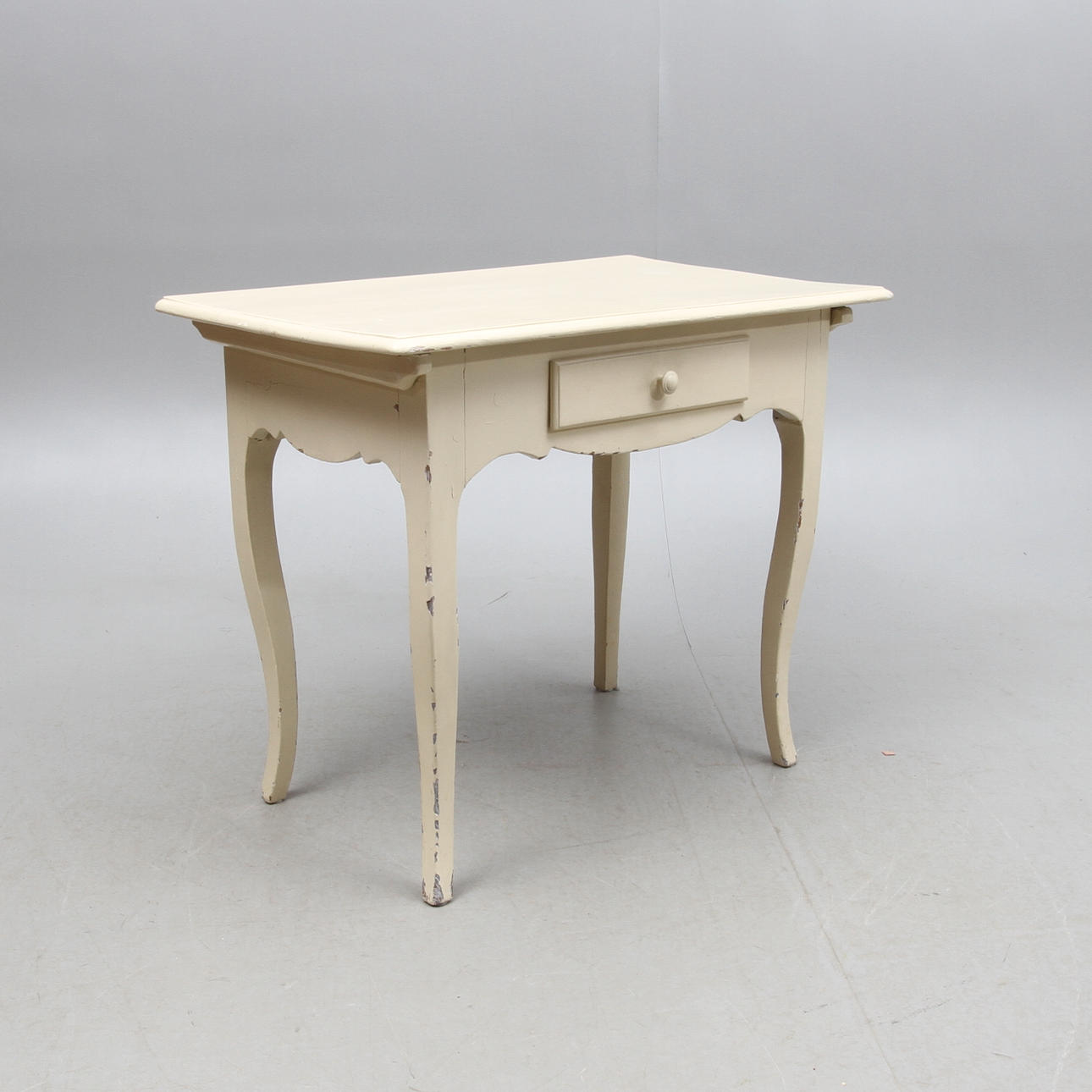 BORD med låda i sargen, rokoko, 1700-tal.