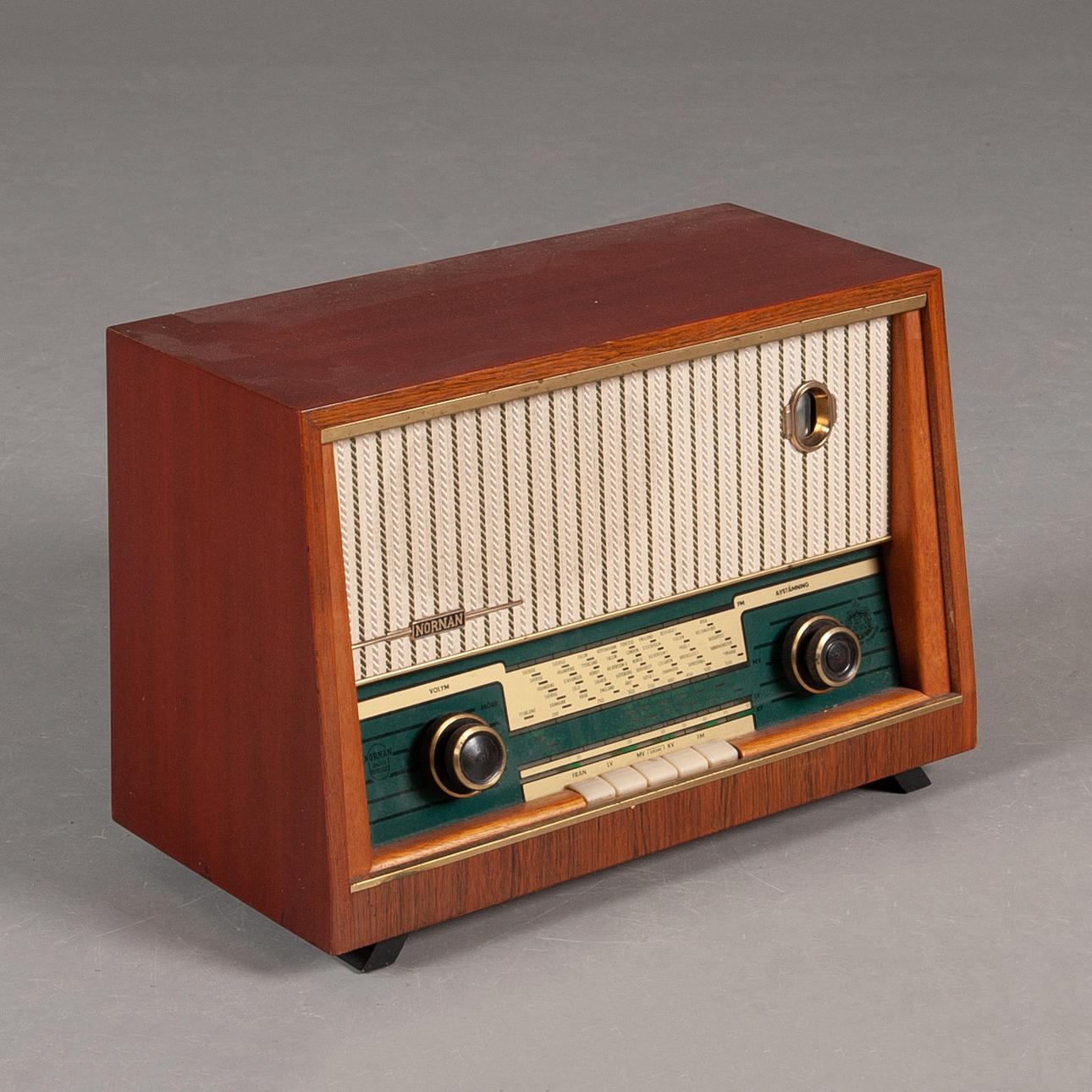 NORMAN. radio type 1801.