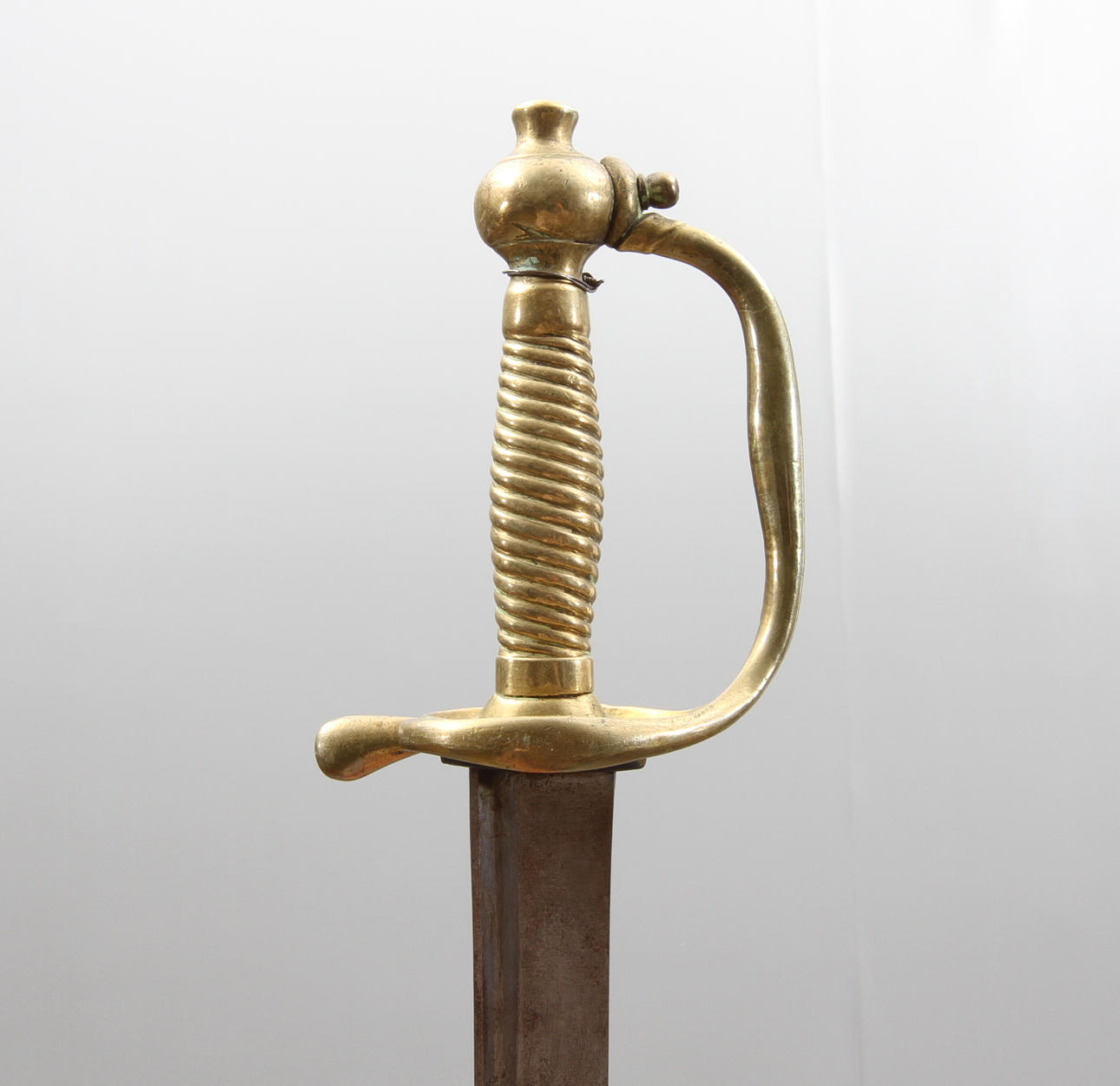 HUGGARE, med mässingsfäste, troligen svensk, m/1856.