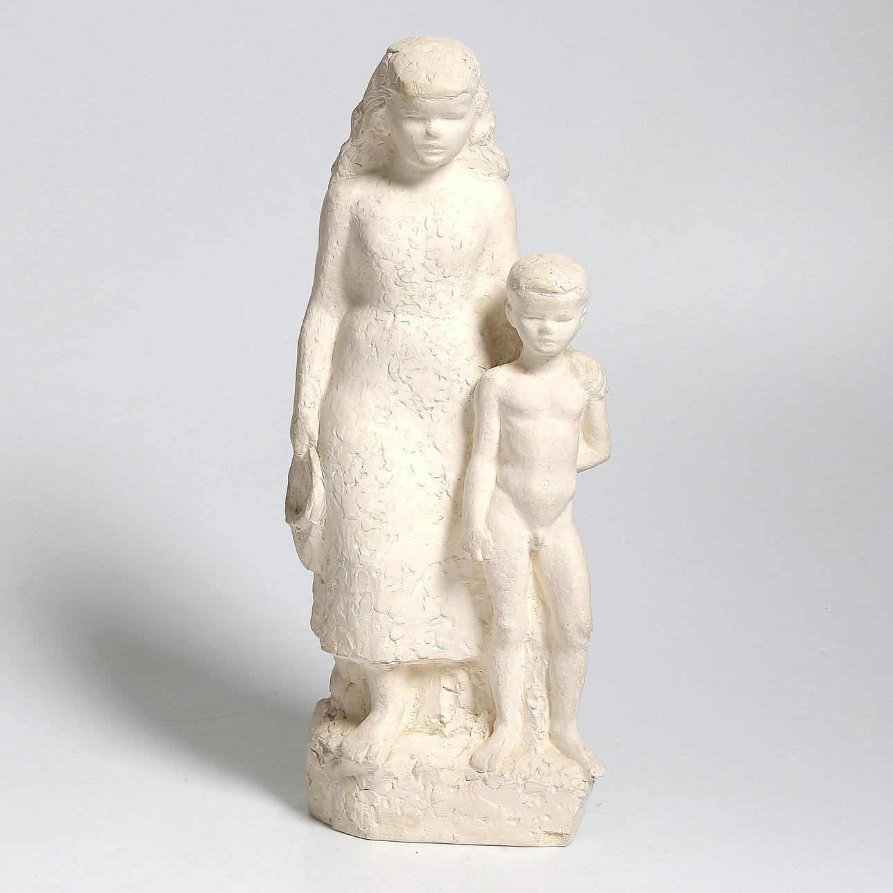 STIG BLOMBERG. Skulptur, gips, signerad S. Blomberg. 1900-talets mitt.