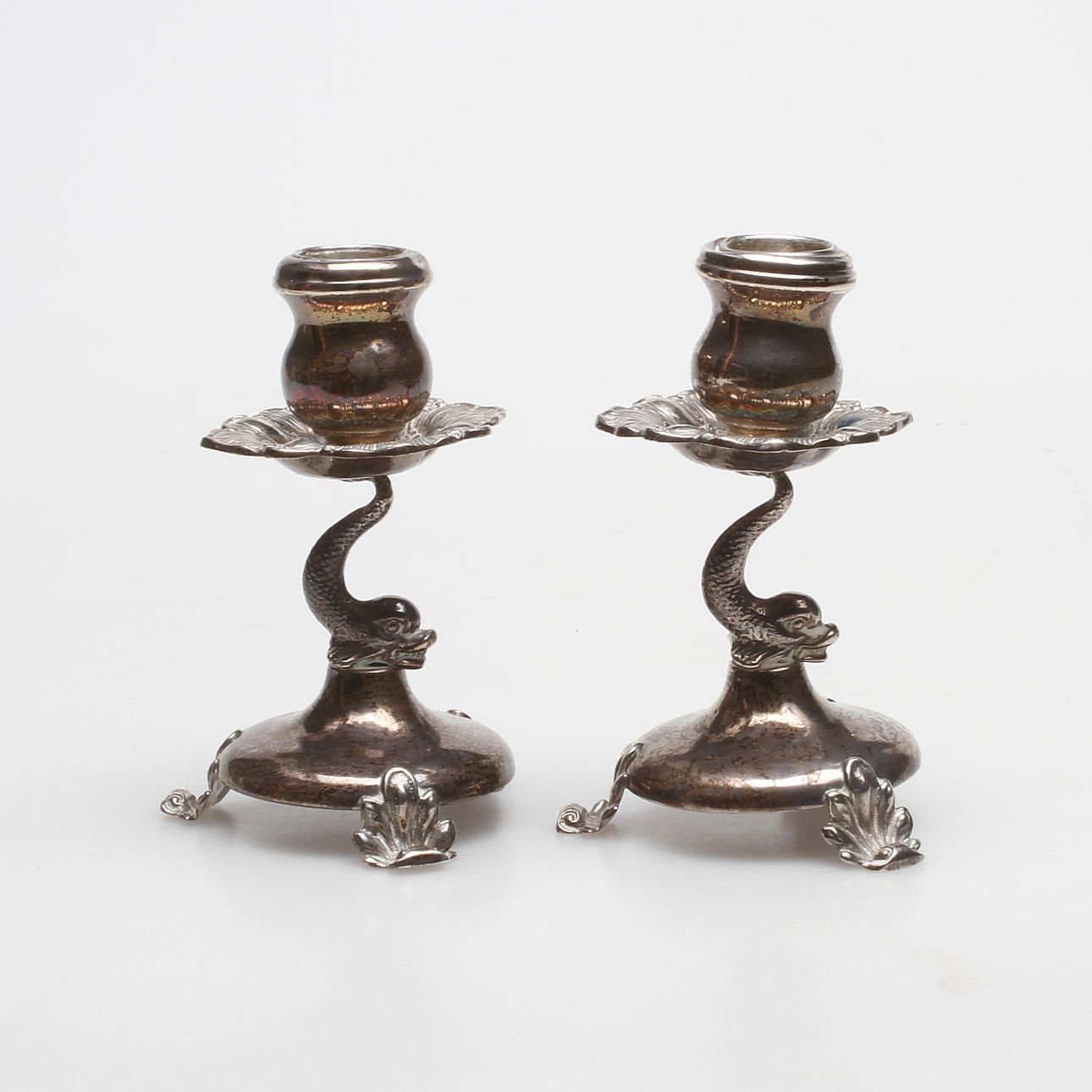 LJUSTAKAR, ett par, silver, 1900-tal.