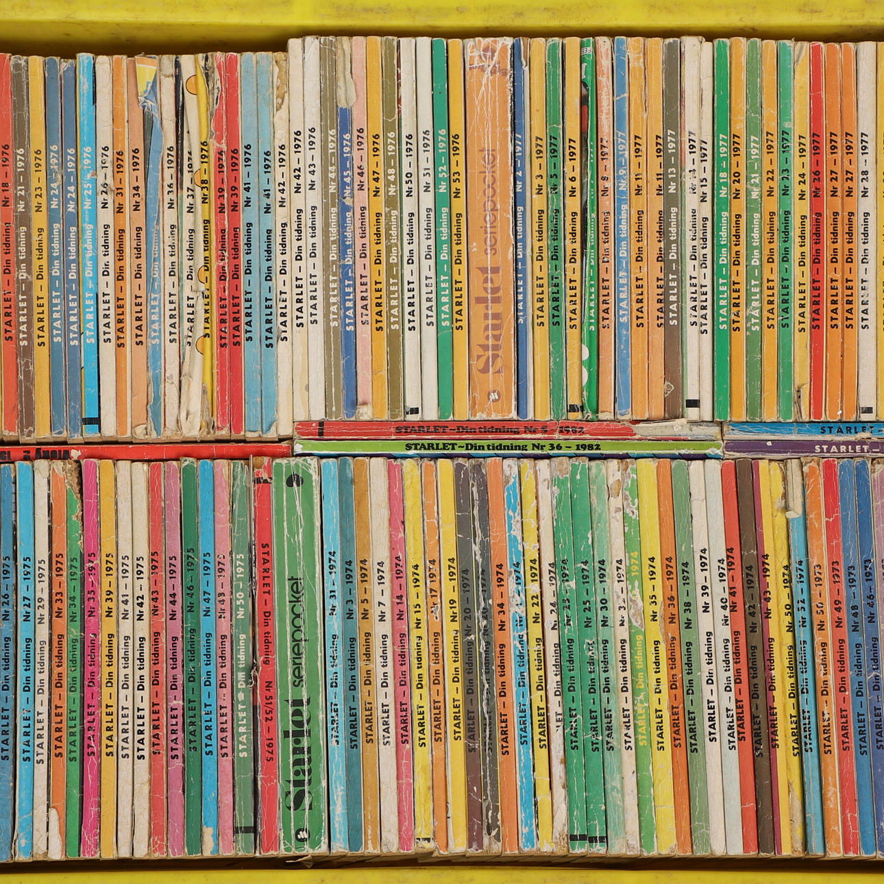 POCKETTIDNINGAR, 154 st, mestadels Starlet.