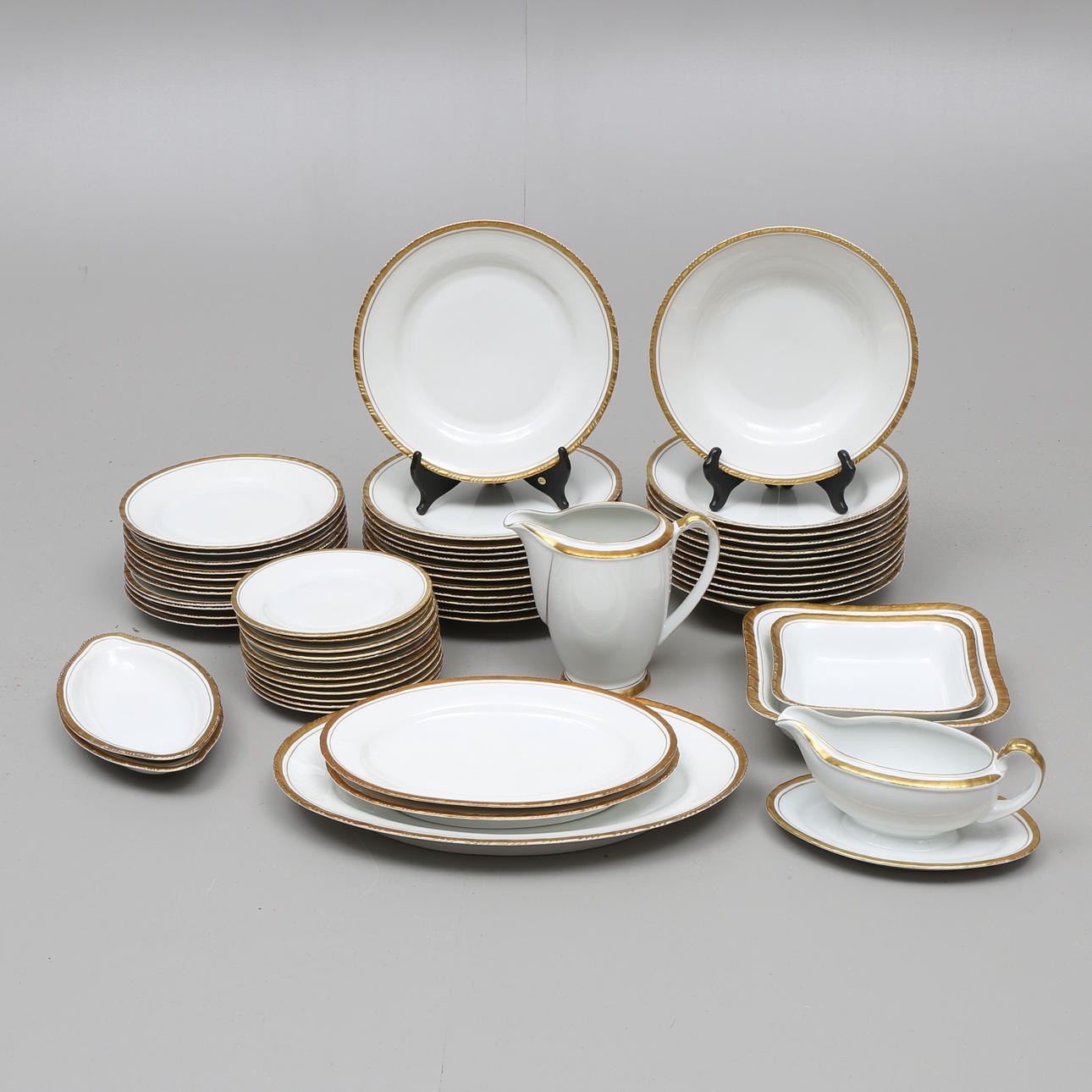 MATSERVIS, 56 delar, porslin, Tyskland, dekor Hackefors.