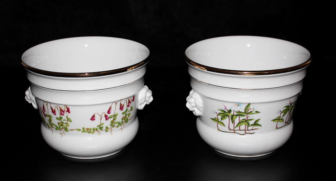 YTTERFODER, porslin, 2 stycken, Königl. pr. Tellau, Germany.