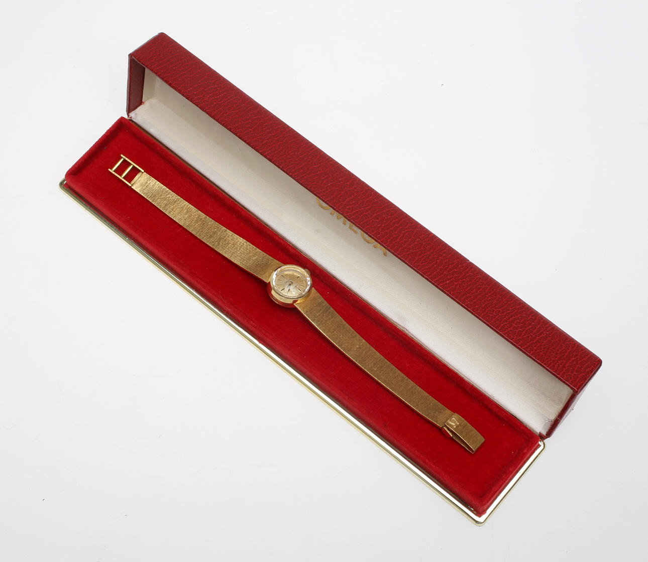 DAMUR, Omega Geneve, 18 K.