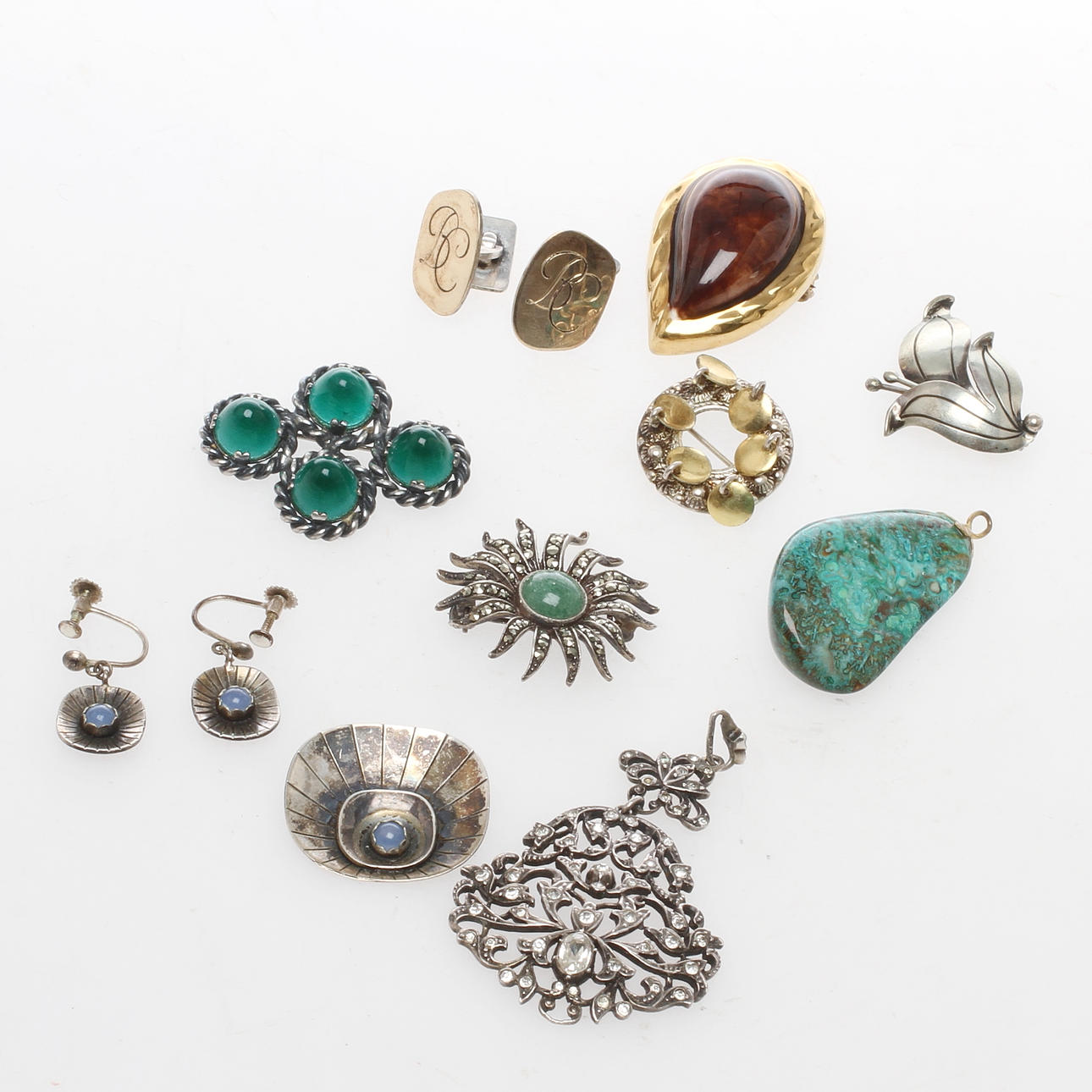 SMYCKEN, 10 delar, mestadels silver, 1900-tal.