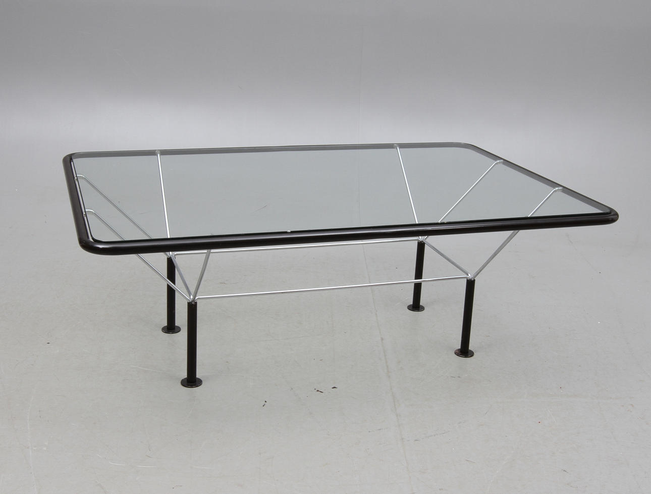 SOFFBORD, metall samt glas, 1900-talets andra hälft.