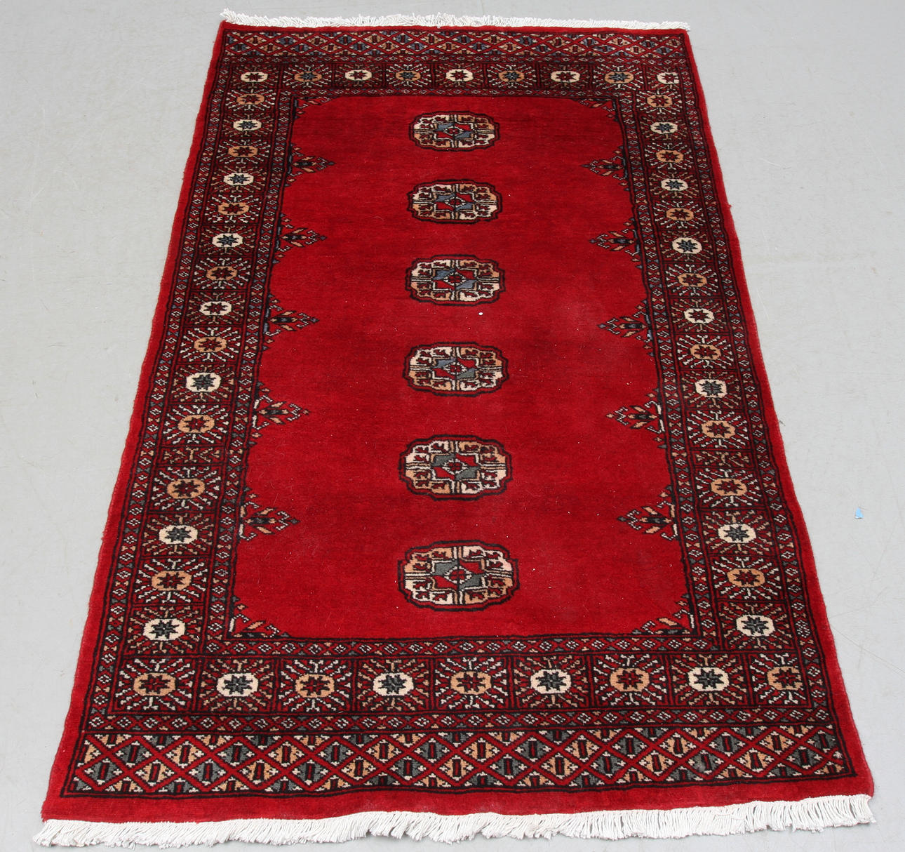 MATTA, orientalisk, ca 150 x 97 cm.