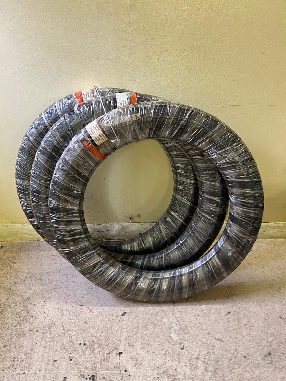 BILDÄCK, 3 st, Firestone EX, 30x3,5", nya.