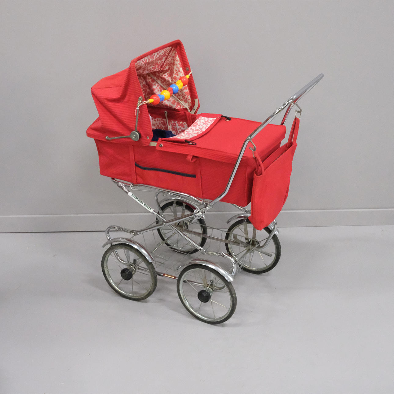 EMMA LUNGA. DOLL WAGON, 1970s.