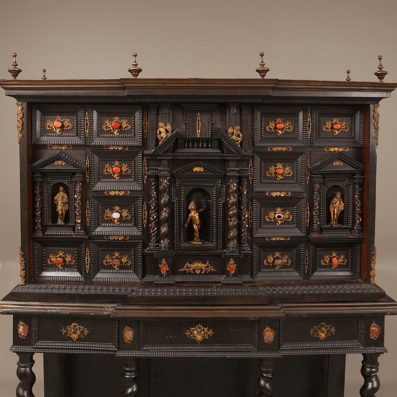 SCHRANK, Barock 17./18. Jahrhundert.