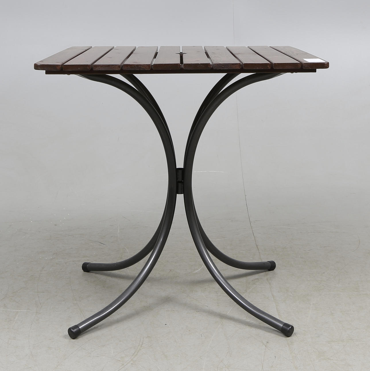 TRÄDGÅRDSBORD, 1900-tal.