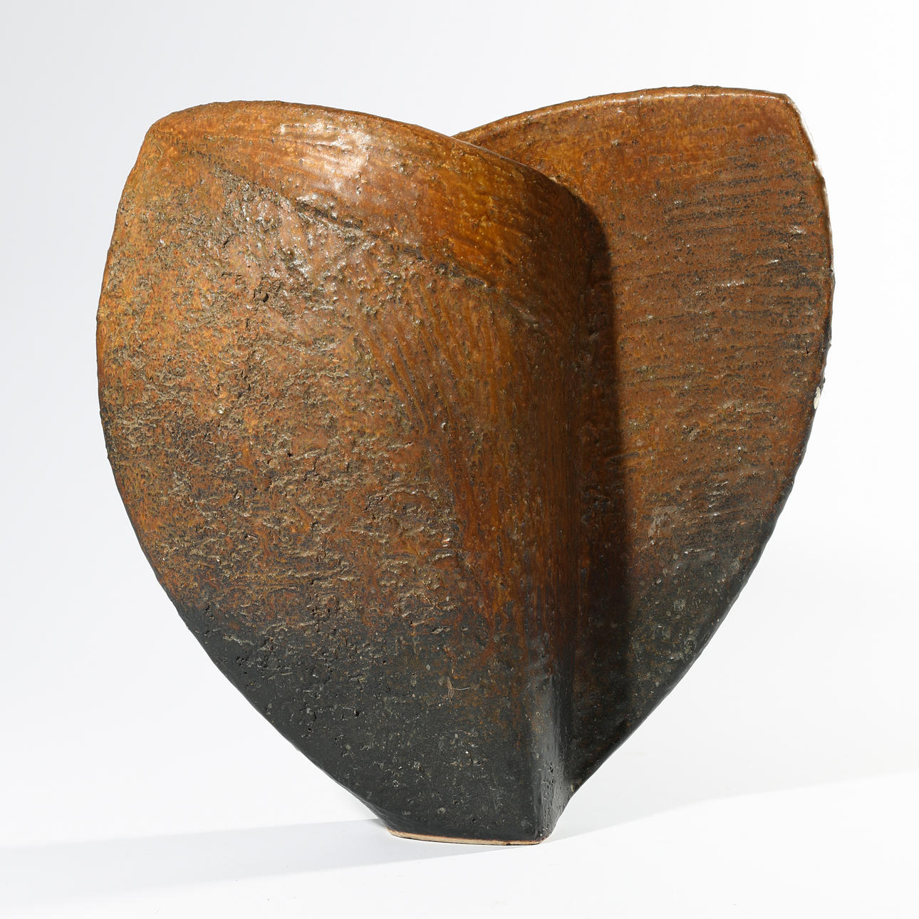 GERALD & GOTLIND WEIGEL. Vingevase (170-27).