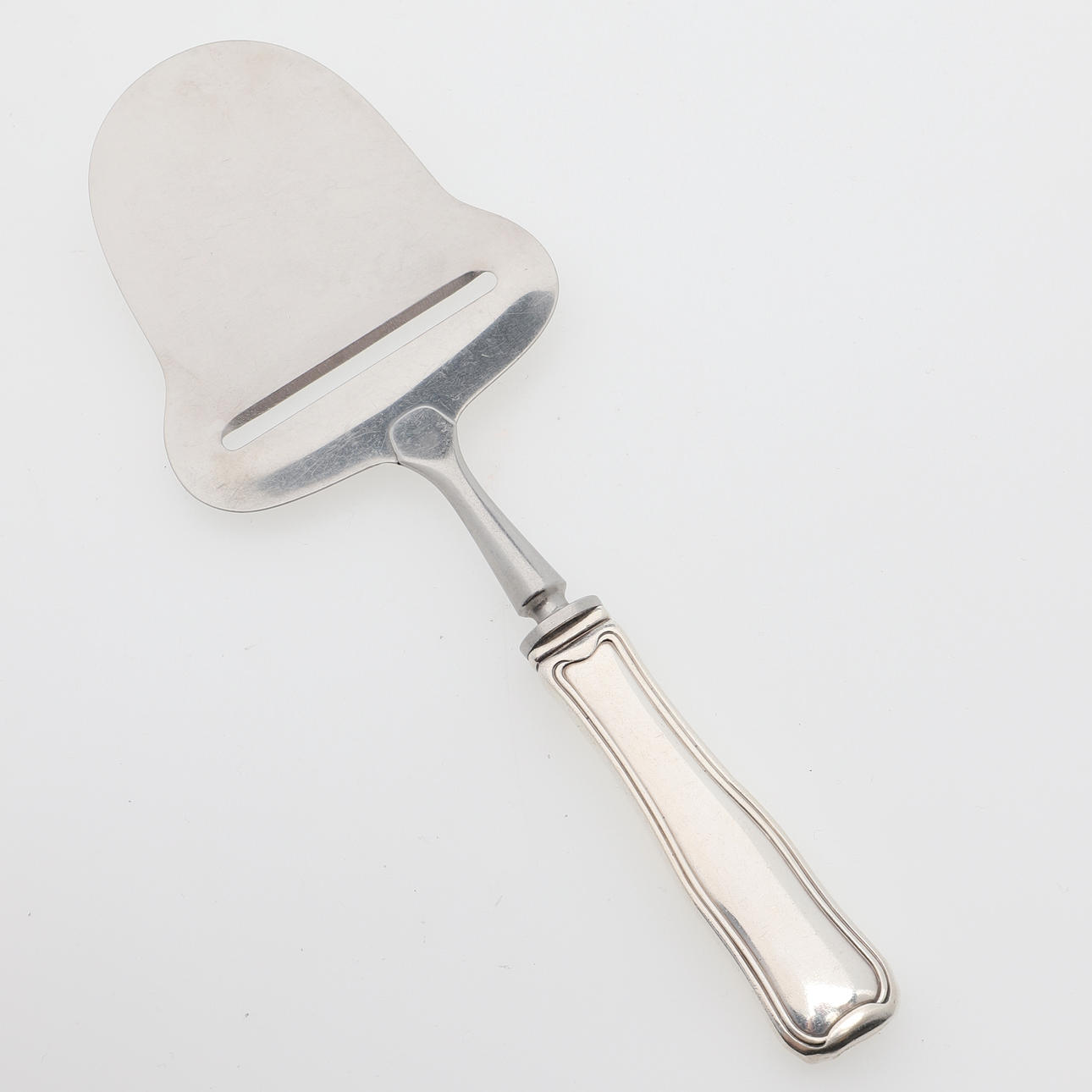 GEORG JENSEN. ostehøvl, sterlingsølv og rustfrit stål.