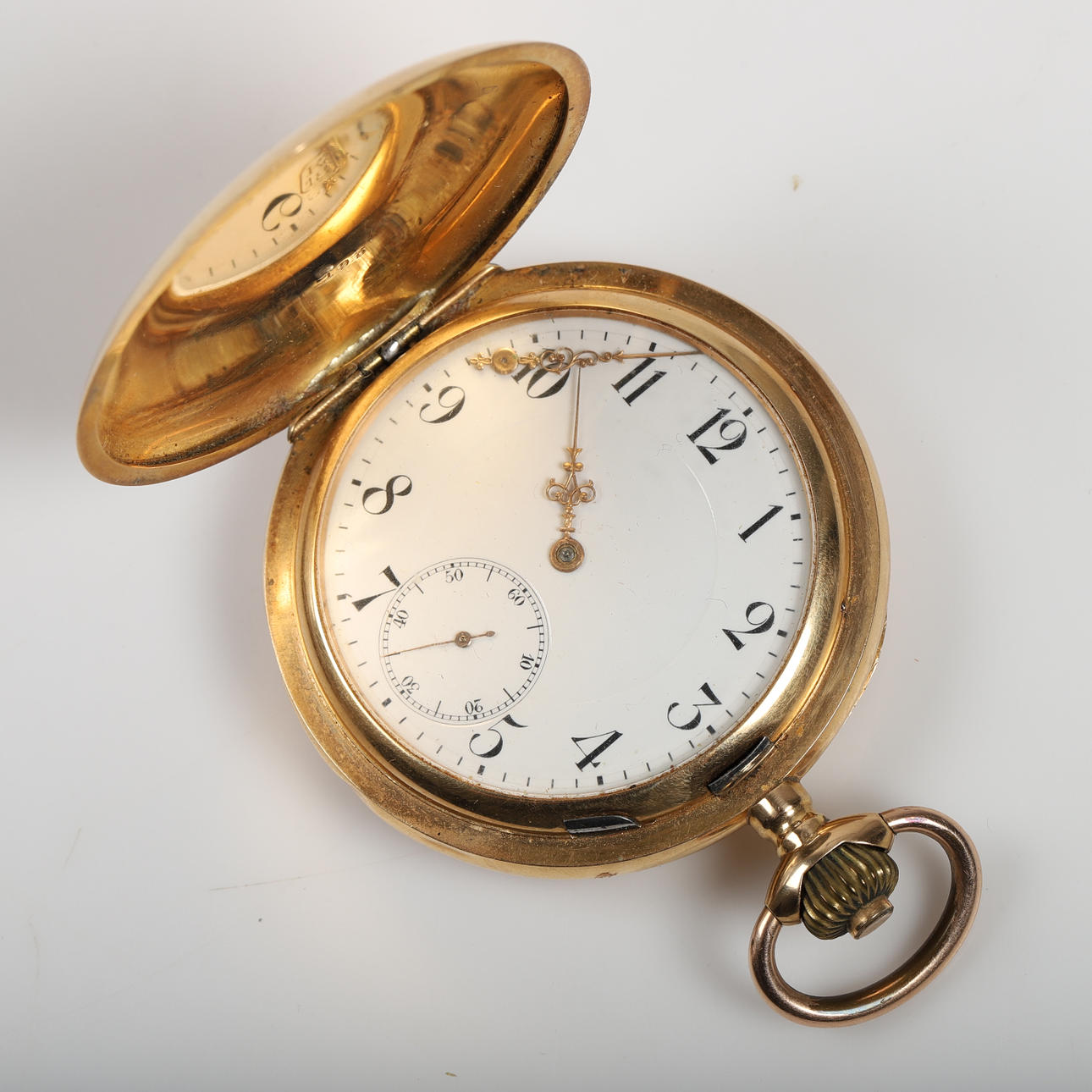 TASKUKELLO, 18 K kultaa.