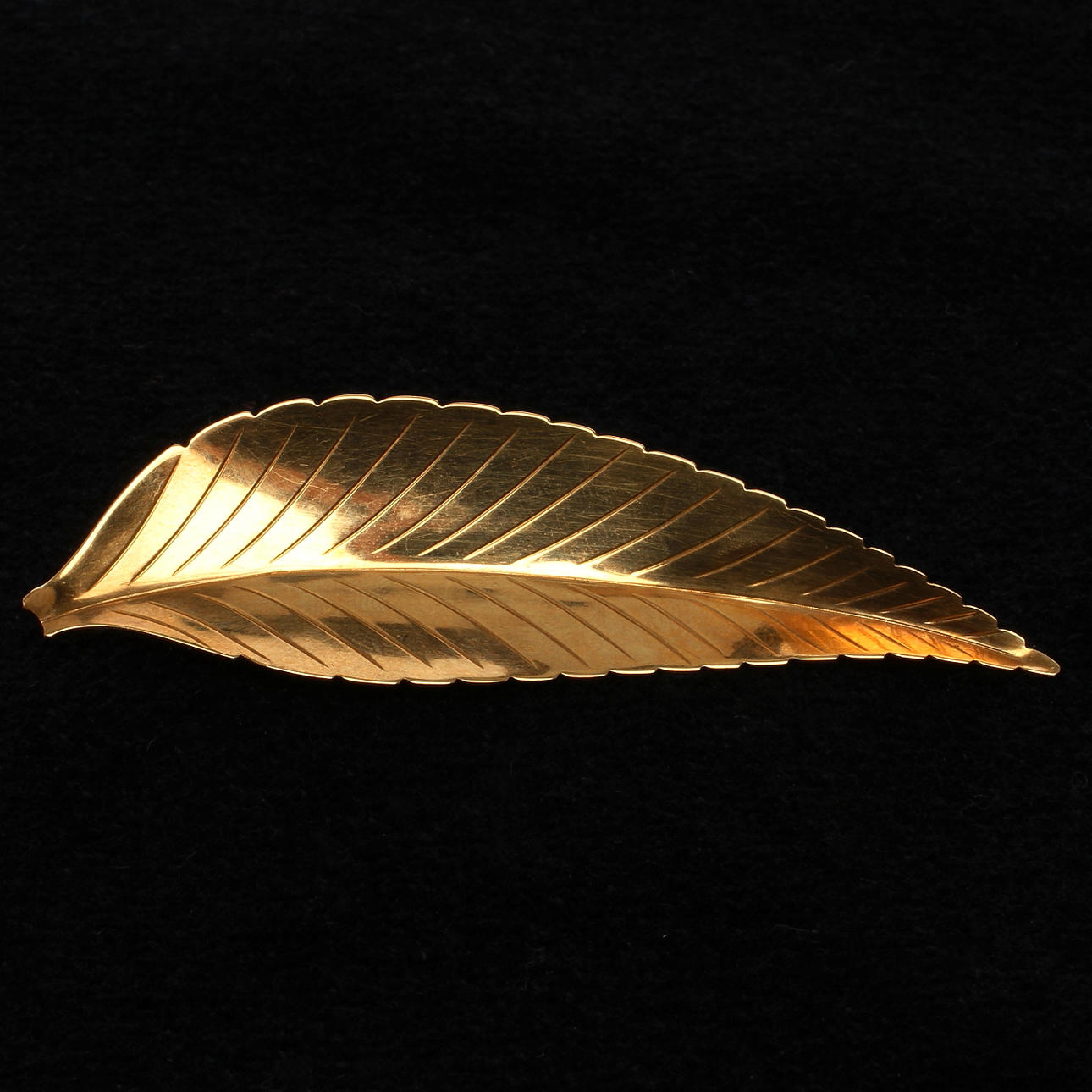 BROSCH, 18k guld, svensk import, 1900-tal.