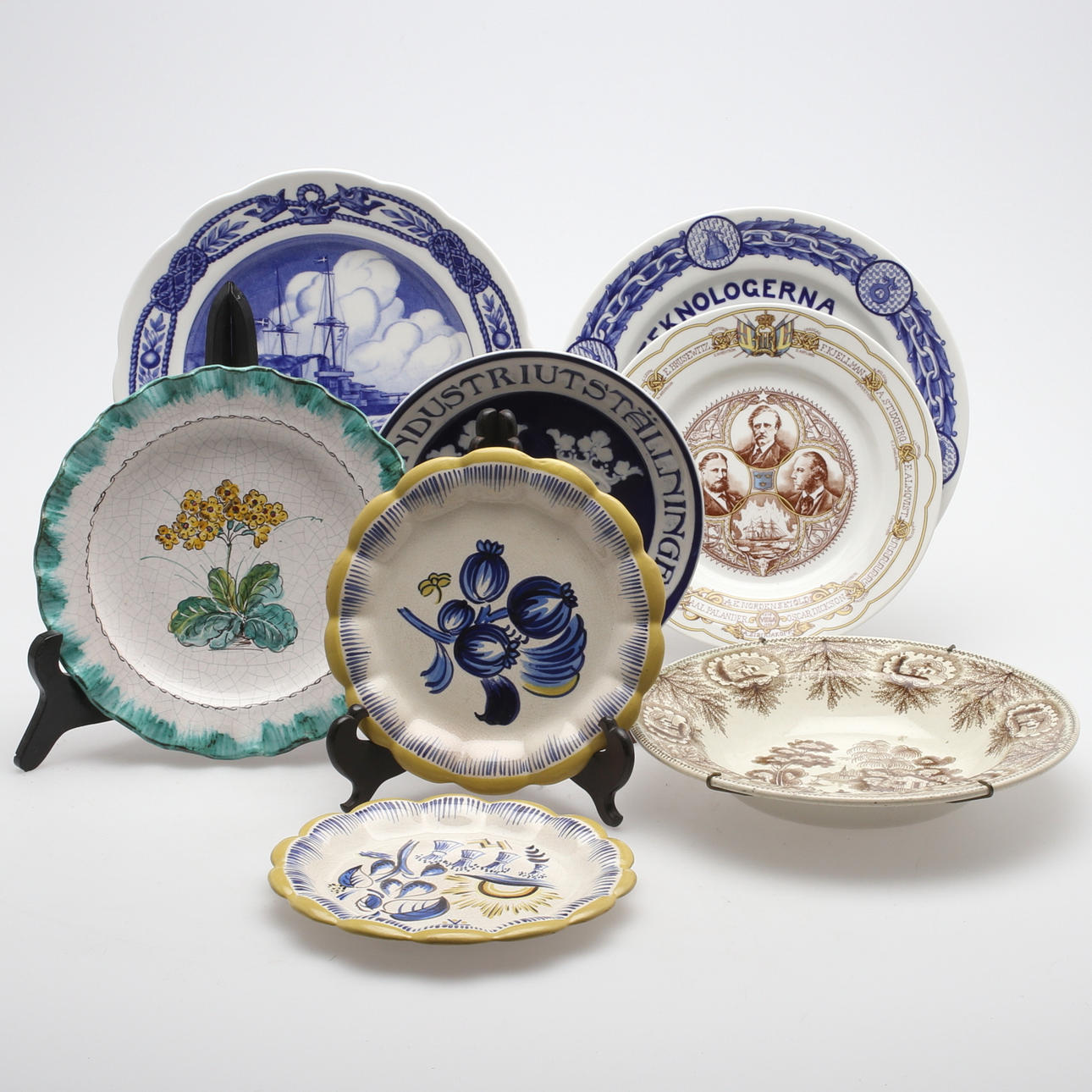 DIVERSE TALLRIKAR, 6 st, keramik, 1900-tal.