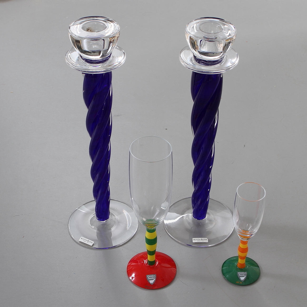 LJUSSTAKAR, ett par, glas, Ann Wåhlström, Kosta Boda, SERVISGLAS 1+1 st Anne Nilsson, Orrefors.