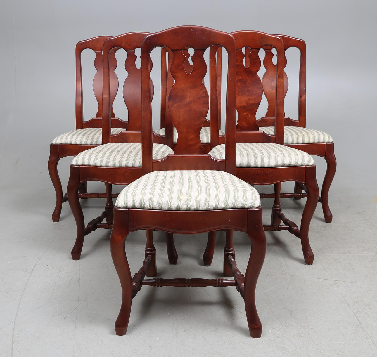 MATSALSSTOLAR, 6 st, rokokostil, 1900-talets andra hälft.