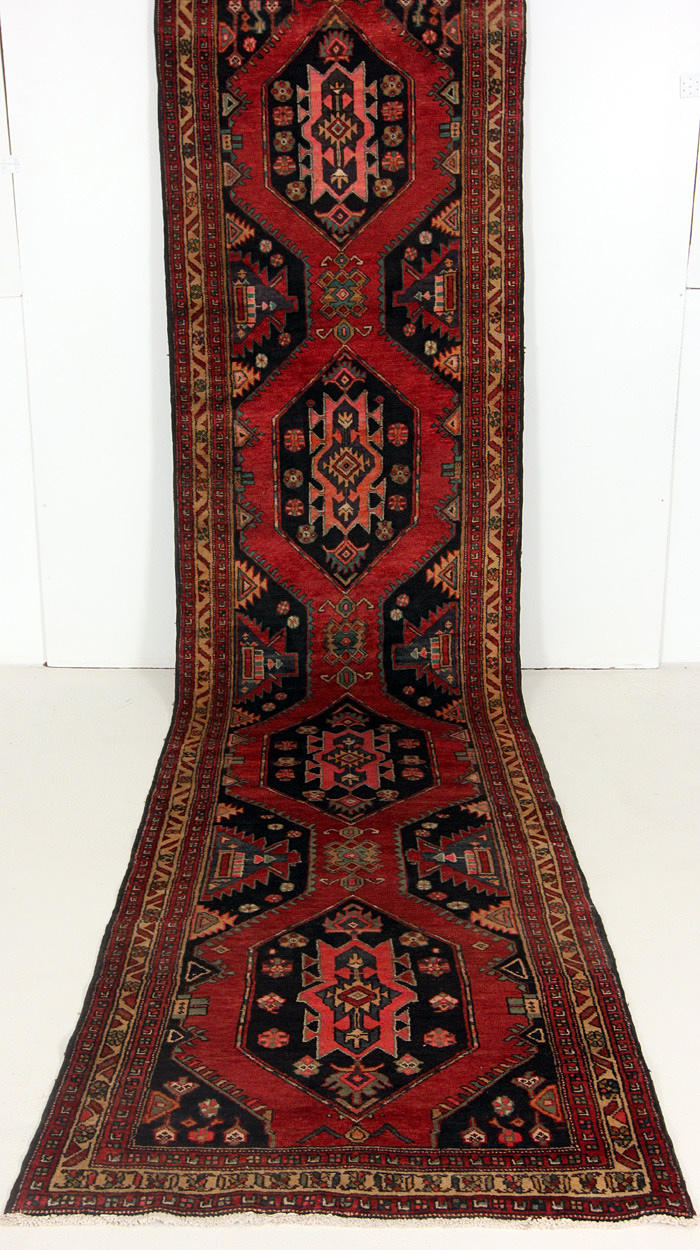 ORIENTALISK MATTA, Persien, Sarab, 440 x 110 cm.