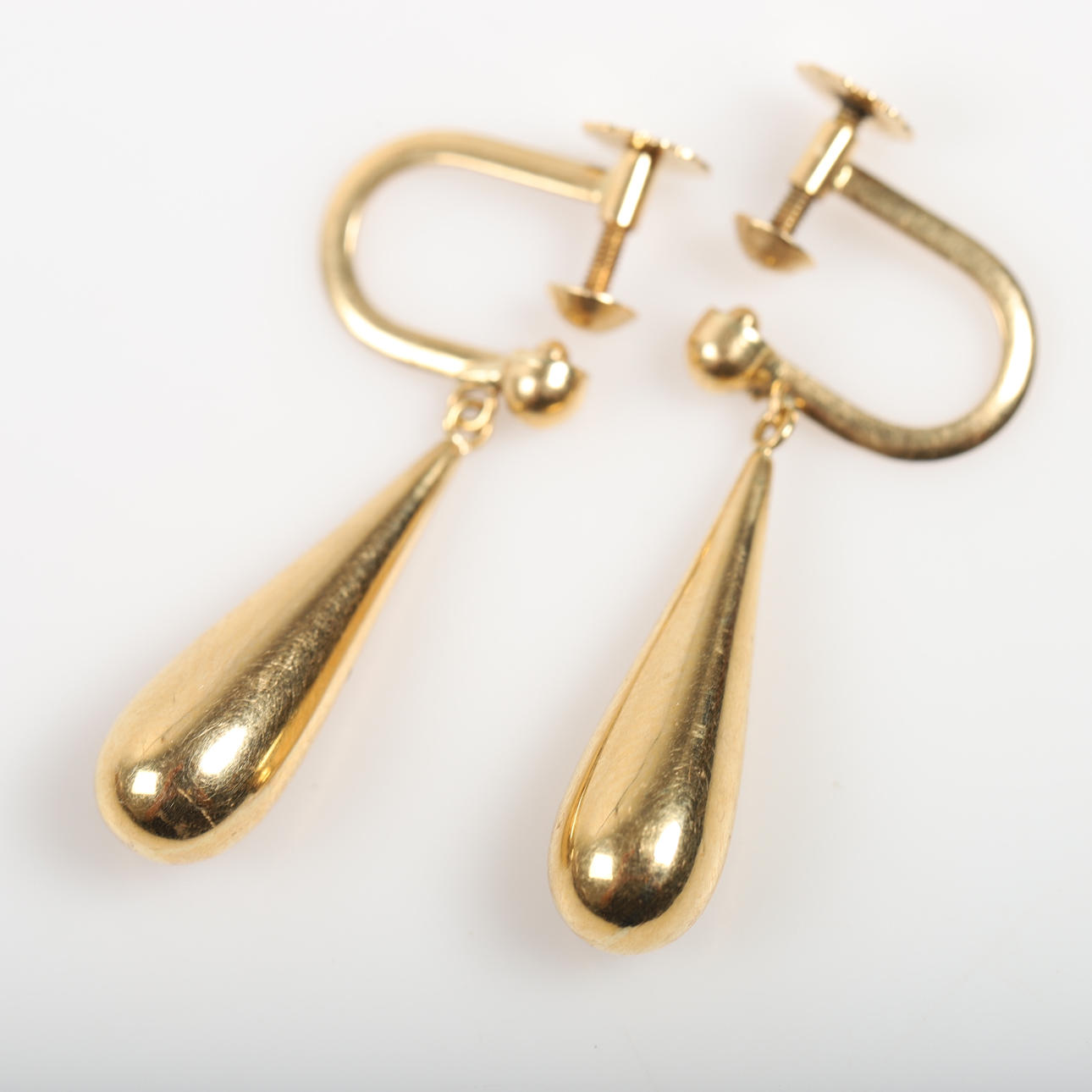 ÖRHÄNGEN, 1 par, 18 K guld.