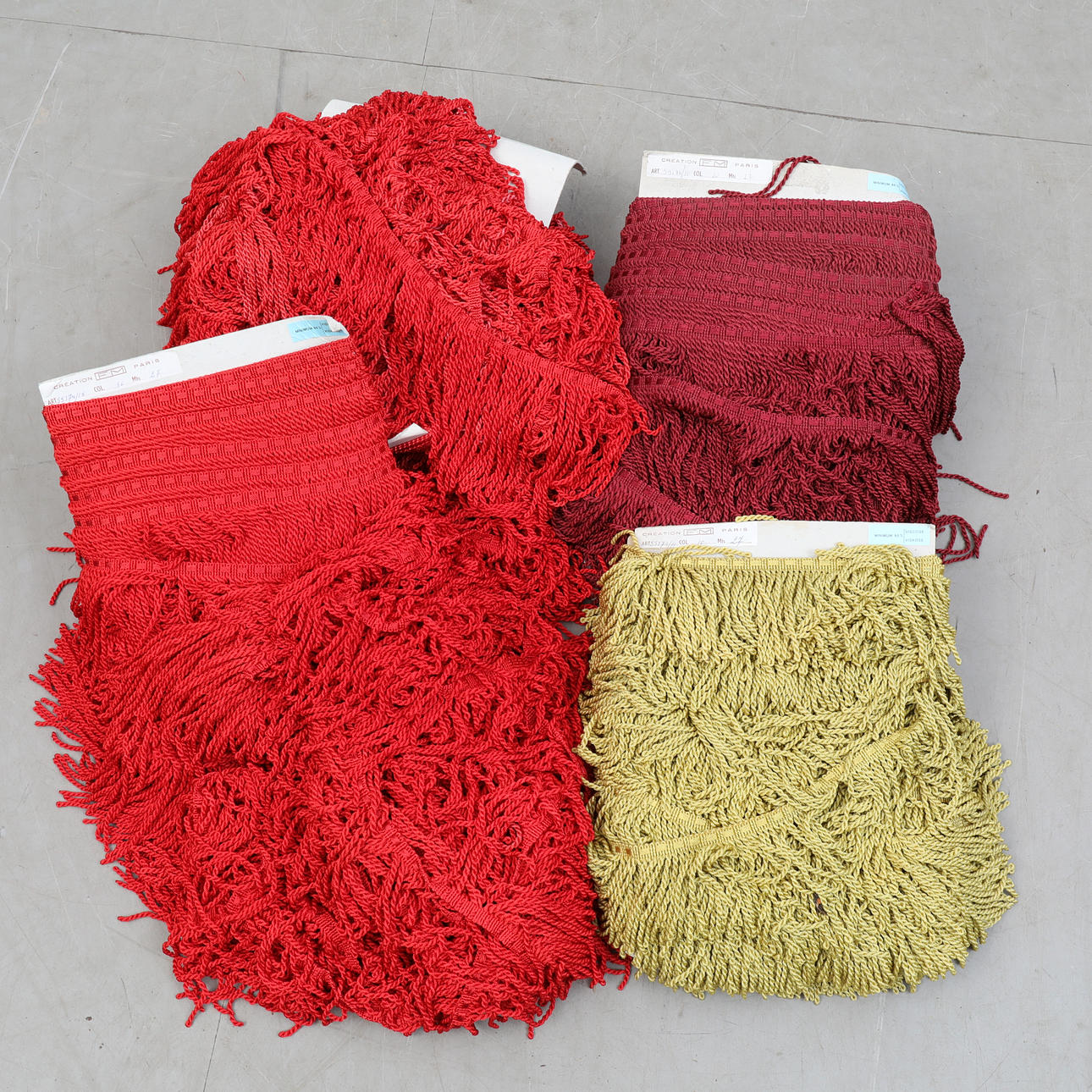 TEXTIL / FRINGES, A Collection.