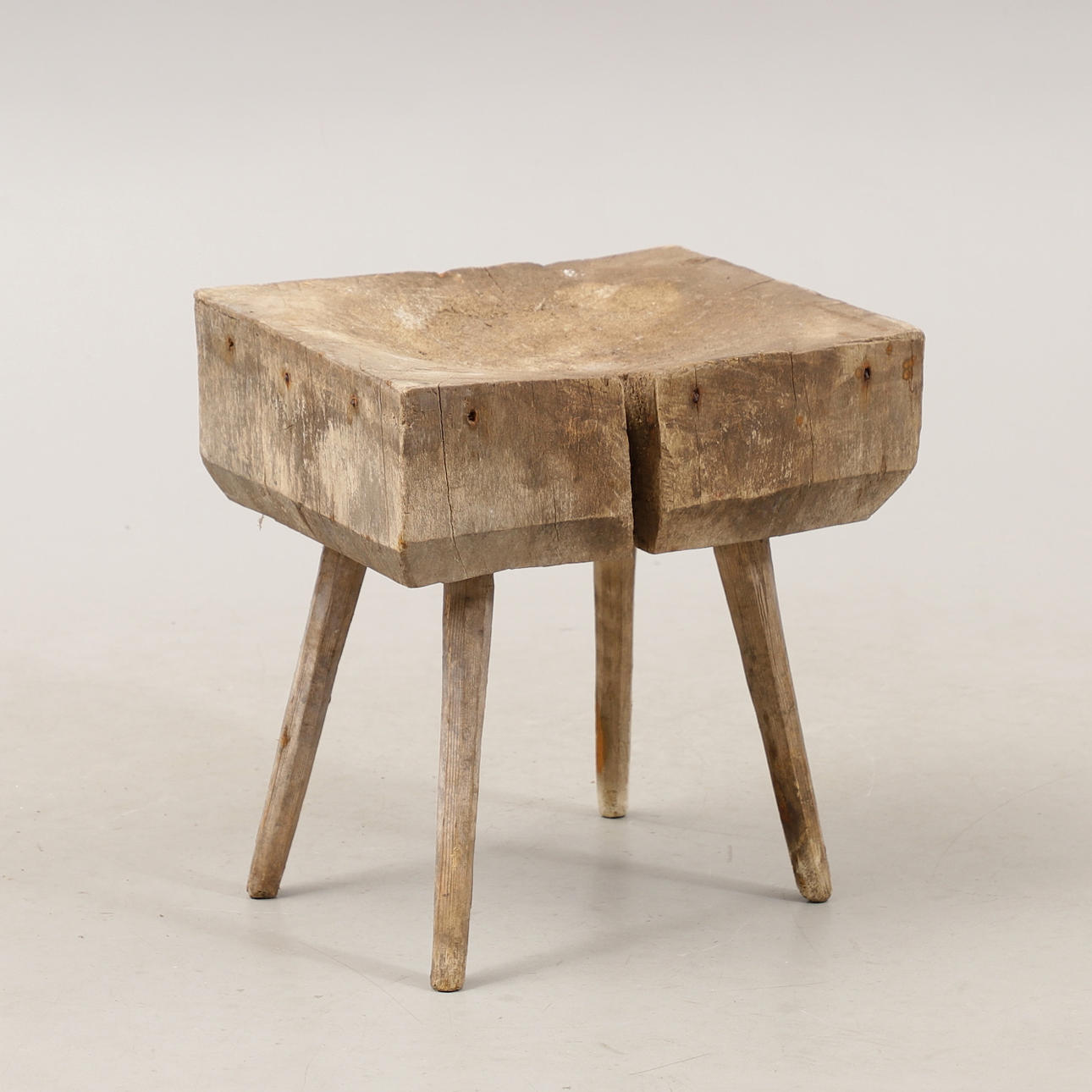 SLAKTKUBBE, trä, 1900-talets första hälft.