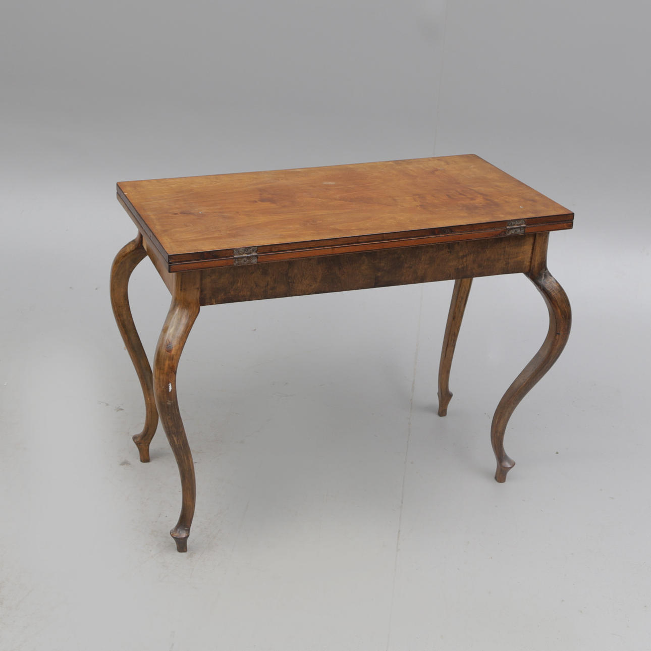 SPELBORD, rokokostil, antikt.