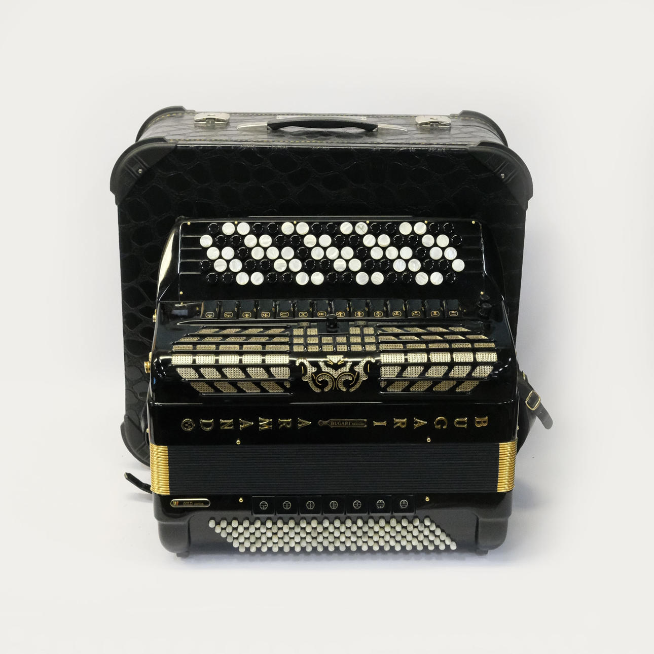 BUGARI ARMANDO. AKKORDEON, ITALIEN.