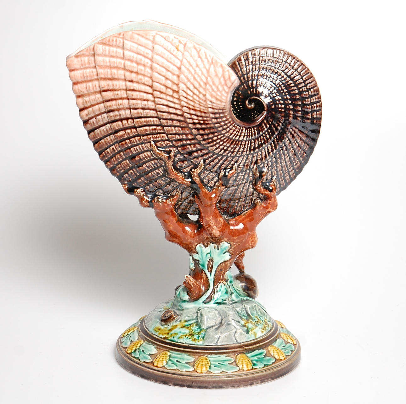 SKÅL, Snäcka, Majolika, Gustavsberg, 1892.